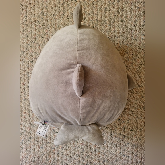Gorden The Shark Squishmallow - Picture 2 of 3